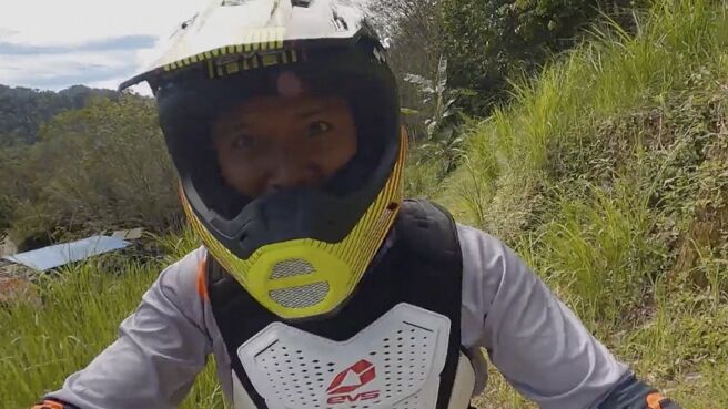 Dare to Ride season 1 episode 2 on Discovery Plus