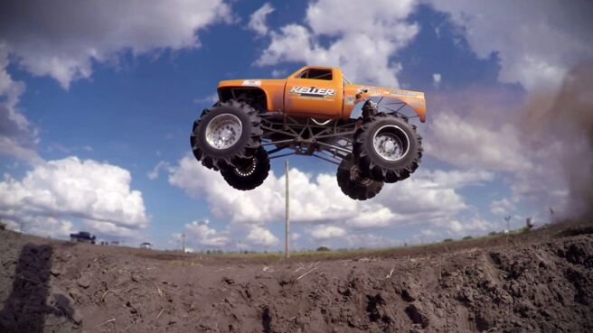 Dirty Mudder Truckers season 1 episode 1 on Discovery Plus