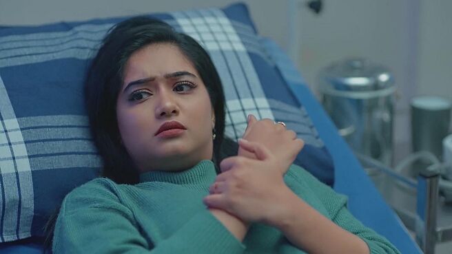Valsalyam season 1 episode 17 on Zee5