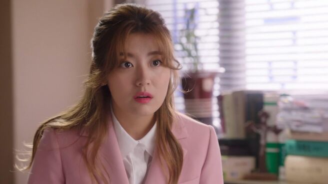 Suspicious Partner season 1 episode 3 on Zee5