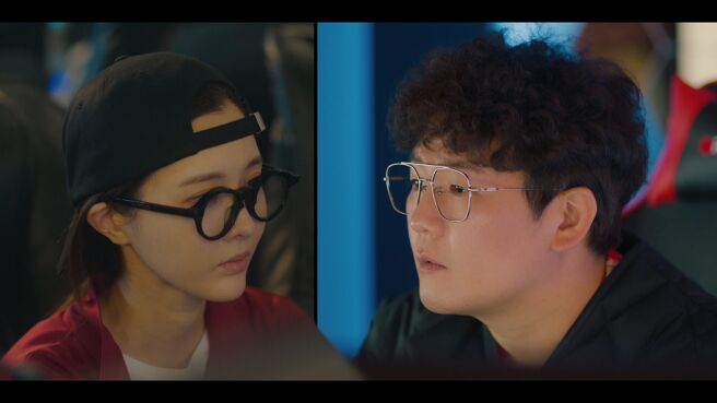 18 Again season 1 episode 5 on Zee5