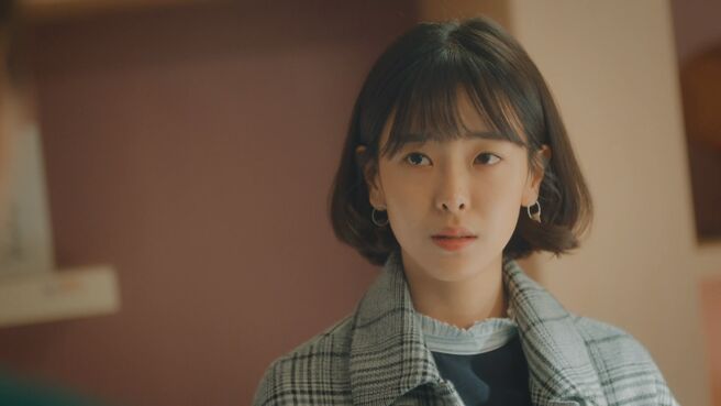 Welcome to Waikiki season 1 episode 12 on Zee5