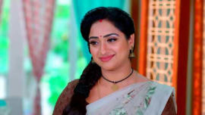 Trinayani season 1 episode 926 on Zee5