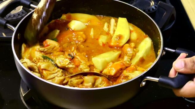 Indias 50 Best Dishes - Season 2 season 1 episode 3 on Zee5