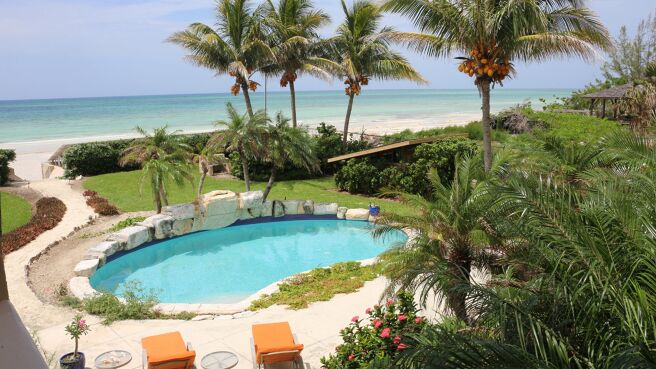 Bahamas Life season 1 episode 8 on Discovery Plus