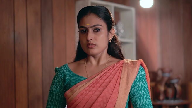 Valyettan season 1 episode 10 on Zee5