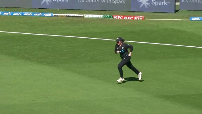 Wicket! Plimmer Latches Onto A Clean Catch, Brits Departs on Sony LIV