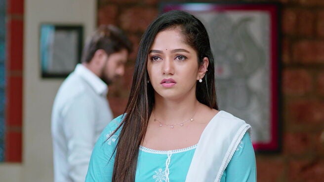 Karna season 1 episode 19 on Zee5