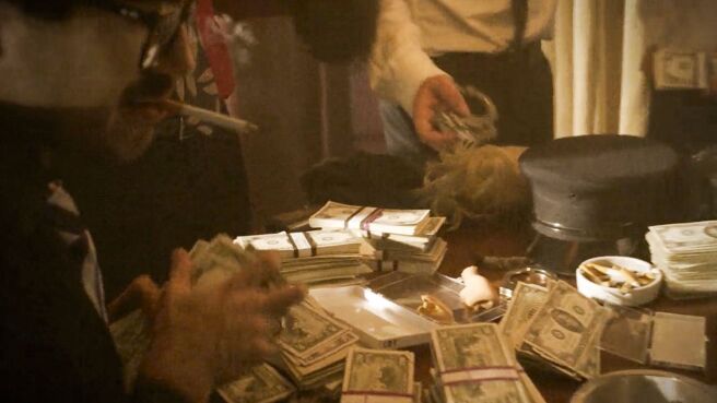 History's Greatest Heists with Pierce Brosnan season 1 episode 2 on Discovery Plus