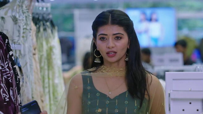 Rajakumari season 1 episode 21 on Zee5