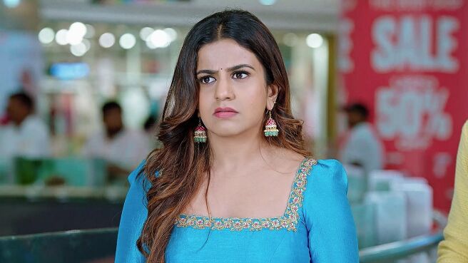 Karna season 1 episode 15 on Zee5