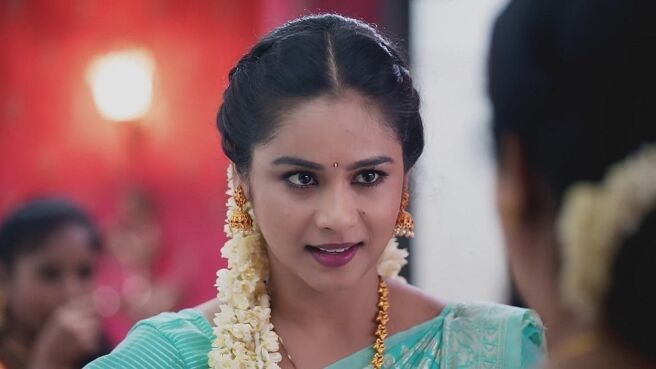 Mounam Pesiyadhe season 1 episode 1 on Zee5