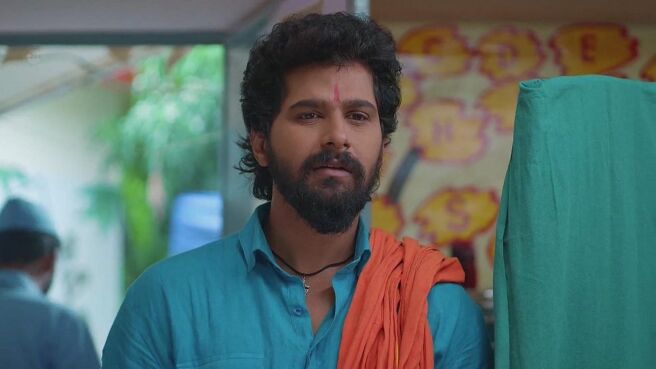 Lakhat Ek Amcha Dada season 1 episode 20 on Zee5