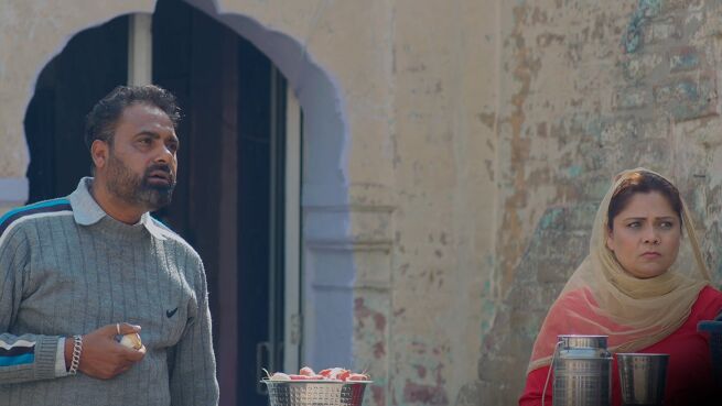 Yakkay season 1 episode 4 on Chaupal