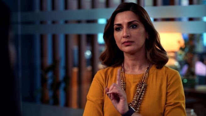 The Broken News season 1 episode 6 on Zee5