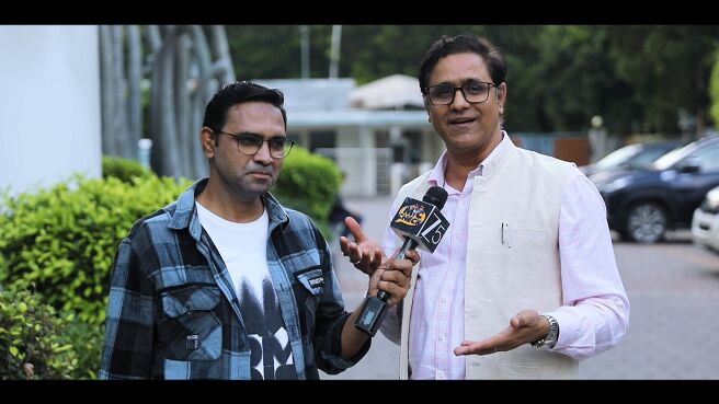 Mic Check season 1 episode 38 on Zee5