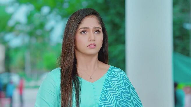 Karna season 1 episode 8 on Zee5