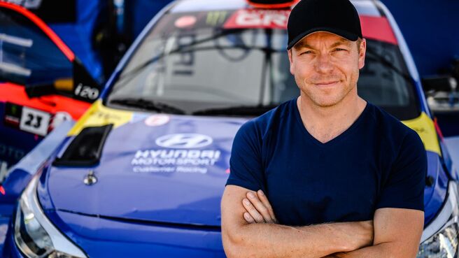 Dream Jobs With Chris Hoy season 1 episode 4 on Discovery Plus