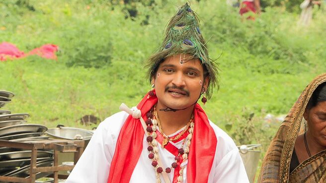 Gajar Kirtanacha Sohala Anandacha season 1 episode 37 on Zee5