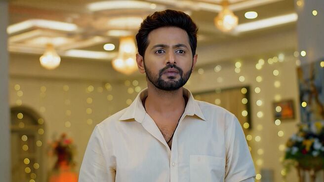 Manetana season 1 episode 15 on Zee5