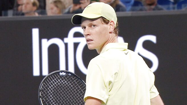 Sinner Destroys De Minuar To Book His SF Berth - Highlights - 22 Jan 2025 on Sony LIV