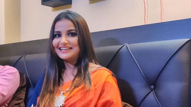 Priyo Tarakar Andarmahal season 1 episode 31 on Zee5