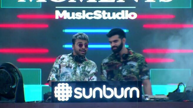 Sunburn Holi Weekend season 1 episode 3 on Zee5