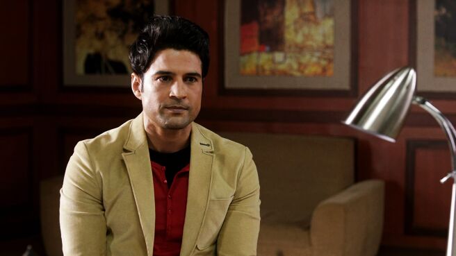 Reporters season 1 episode 18 on SonyLIV