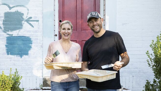 Home Town Takeover season 1 episode 1 on DiscoveryPlus