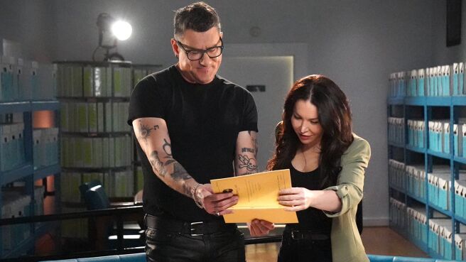 Alien Encounters: Fact or Fiction season 1 episode 3 on Discovery Plus