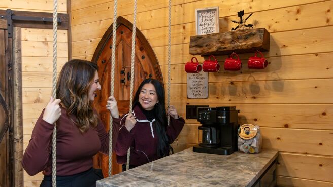 Wild Vacation Rentals season 1 episode 7 on Discovery Plus