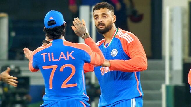 Fall of Wickets - UAE - 10 Sep 2025 on Sony LIV
