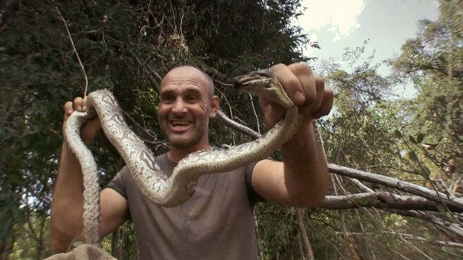 Ed Stafford: Left For Dead season 1 episode 1 on Discovery Plus