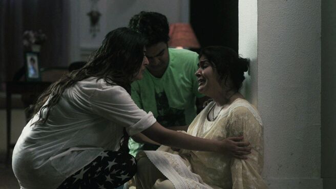 Reporters season 1 episode 43 on SonyLIV
