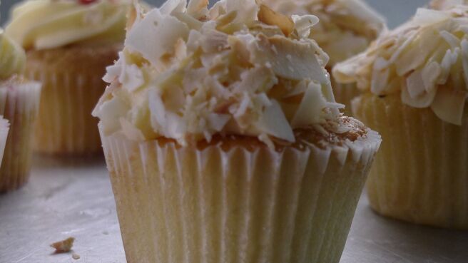 Unique Sweets season 3 episode 1 on Discovery Plus