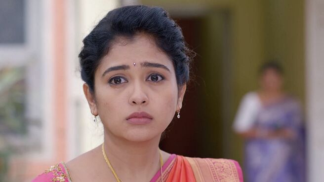 Rajakumari season 1 episode 8 on Zee5