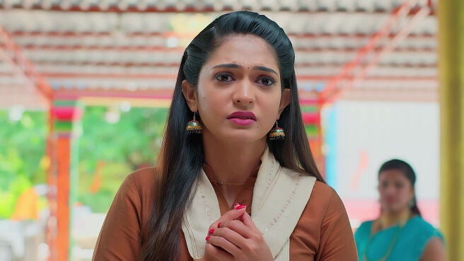 Smart Play - Nindu Noorella Saavasam season 1 episode 3 on Zee5