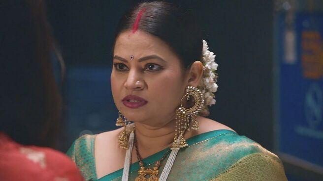 Savalyachi Janu Savali season 1 episode 22 on Zee5