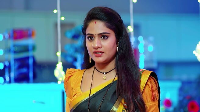 Smart Play - Jagadhatri season 1 episode 24 on Zee5