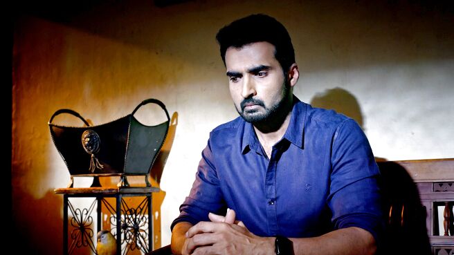 Iru Dhuruvam season 2 episode 8 on Sony LIV