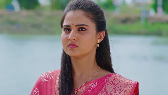 Ennallo Vechina Hrudayam season 1 episode 13 on Zee5