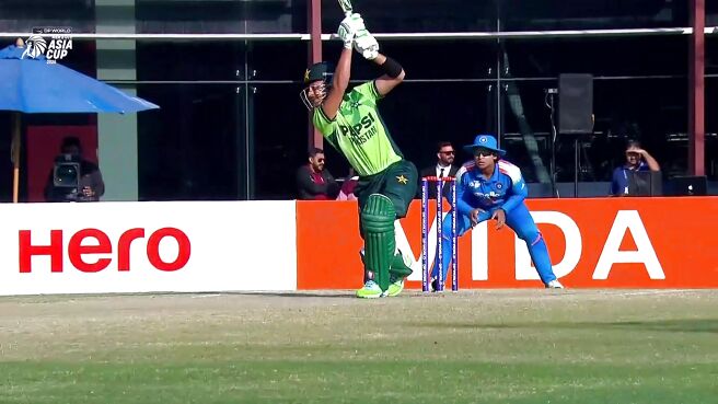 Four! Hamza Gets Pakistan Off The Mark In The Final on Sony LIV