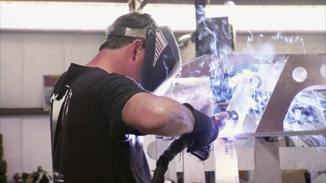 Black Ops Brothers: Howe & Howe Tech season 1 episode 10 on Discovery Plus