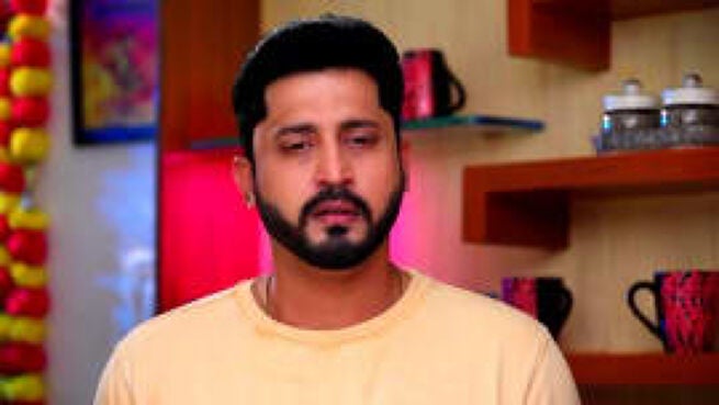 Deivam Thantha Poove season 1 episode 471 on Zee5