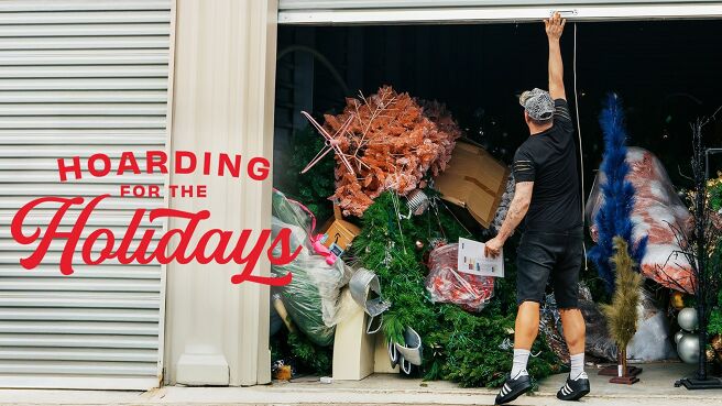 Hoarding for the Holidays on Discovery Plus