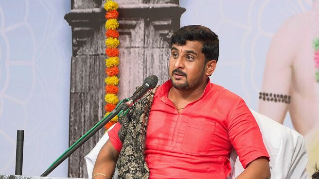 Gajar Kirtanacha Sohala Anandacha season 1 episode 14 on Zee5
