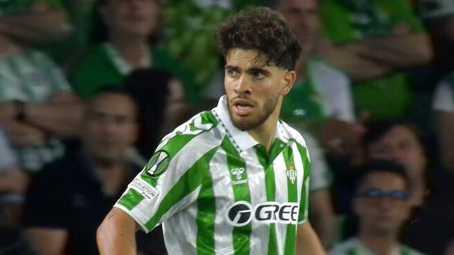 Real Betis vs Fiorentina - Semi-final - 1st Leg - 2 May 2025 on SonyLIV
