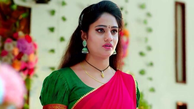 Jagadhatri season 1 episode 4 on Zee5