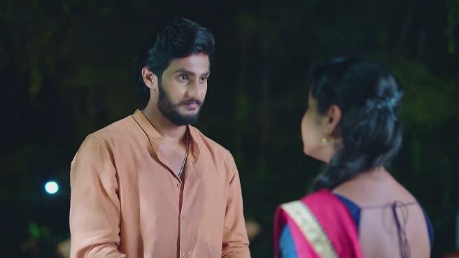 Gowri season 1 episode 8 on Zee5