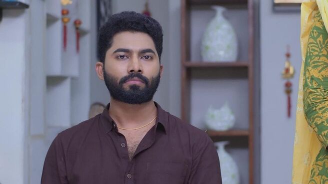 Nenjathai Killathe season 1 episode 12 on Zee5